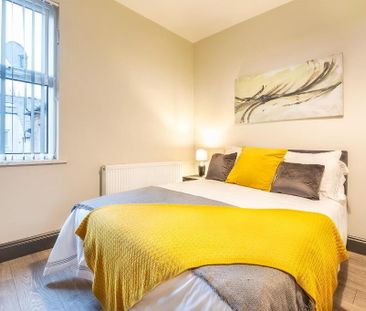 Room 3, 66 Willowbank Gardens, Belfast, BT15 5AJ - Photo 6