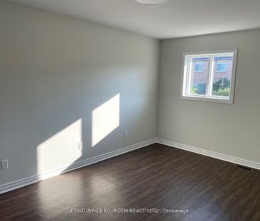 For Lease - 48 Cassandra Drive Unit# main level, Barrie, Ontario - Photo 3