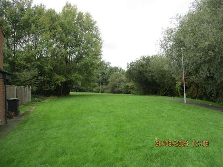 1 bedroom end of terrace house to rent - Photo 3