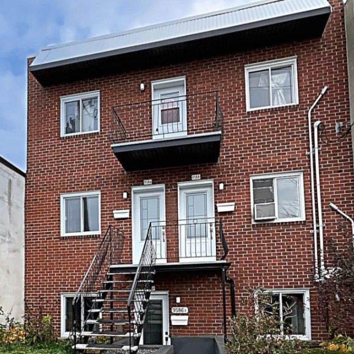 GRAND 5 ½ de 1058pi², RÉCEMMENT RÉNOVÉ, 3 CHAMBRES, AVEC 5 ÉLECTROMÉNAGERS INCLUS, 1915$ — DISPONIBLE DÈS MAINTENANT! - Photo 1