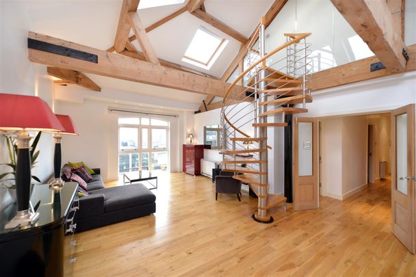 Globe View, 10 High Timber Street, EC4V - Photo 1