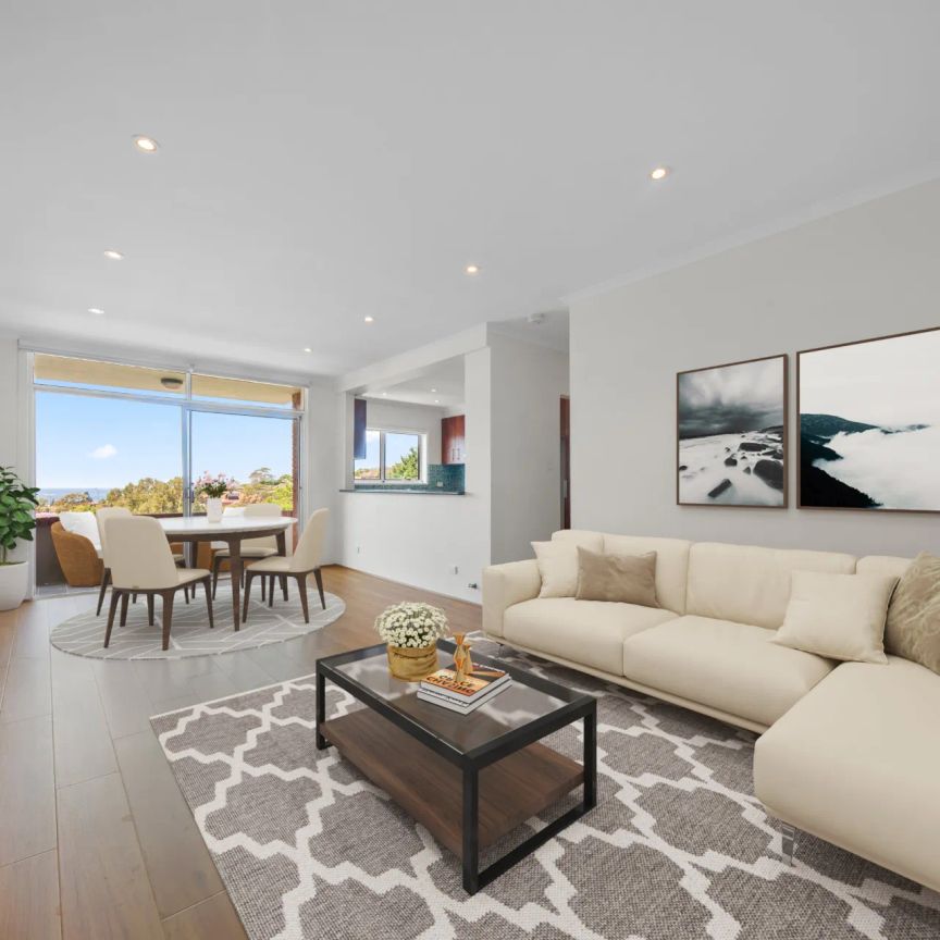 Stylishly Renovated, Light-Filled Residence with Captivating Ocean & District Views - Photo 1