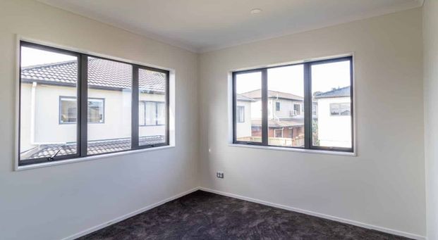 "Location, space, and grace!" - Photo 1