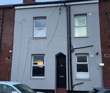 2 Bed Terraced House, Cowper Terrace, LS9 - Photo 4