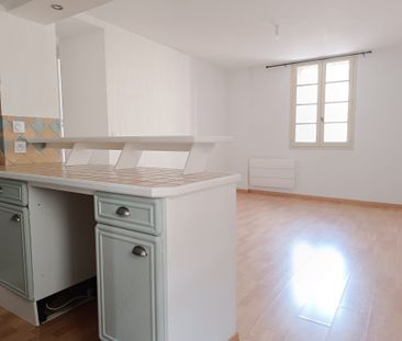 Location Appartement 3 pièces 49m² NARBONNE 11100 - Photo 5