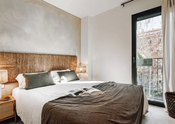 Gran Via de les Corts Catalanes, Barcelona, Catalonia 08011