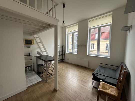 Location Appartement 2 pièces 25m² - Photo 1