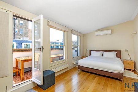 4 bedroom mews to rent - Photo 2