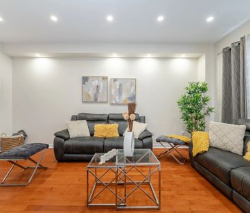 For Lease - 803 Khan Crescent, Mississauga, Ontario - Photo 1