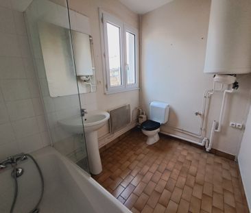 Location Appartement 2 pièces 41m² - Photo 3