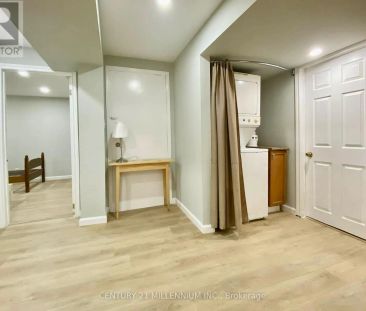 248 HOWARD CRESCENT - Photo 6