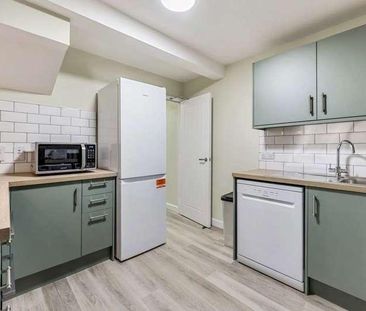 Rm, Aldermans Drive, PE3 - Photo 6