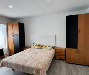 1 cam, etaj 1, 27 mp, renovata, C.T. proprie, mobilata,utilata, Cuza V - Fotografie 4