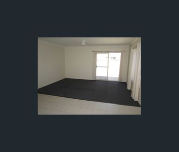 2/24 Ophir Street, Golden Square, Vic 3555 - Photo 3