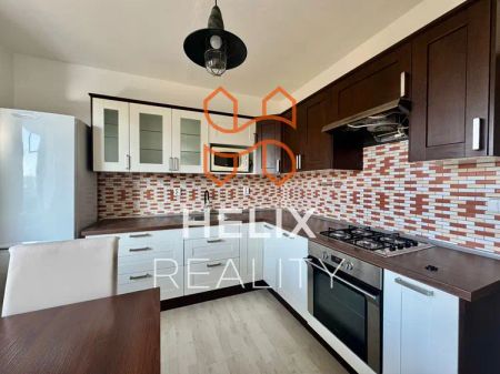 Pronájem bytu 1+1 s balkonem, 39 m - Photo 2