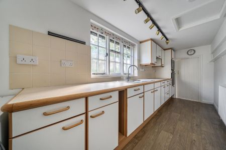 2 bedroom detached house to rent - Photo 5