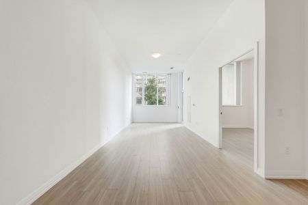 For Lease - 25 Holly Street Unit# TH104, Toronto, Ontario - Photo 4