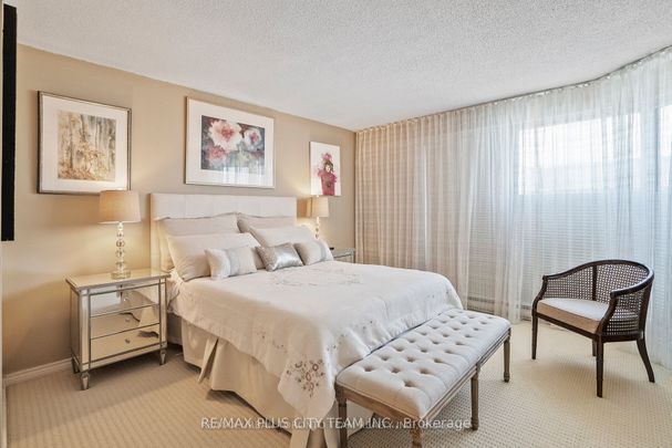For Lease - 251 Queens Quay Unit# 707, Toronto, Ontario - Photo 1