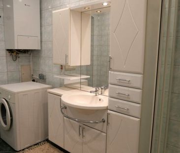 Provisionsfrei: Renovierter 62m² Altbau mit 3 Zimmern und Einbauküc... - Photo 6