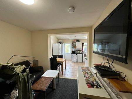 5 bedroom house share to rent - Photo 5