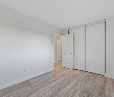 For Lease - 214 Viewmount Drive Unit# 417, Cityview - Parkwoods Hil... - Photo 4