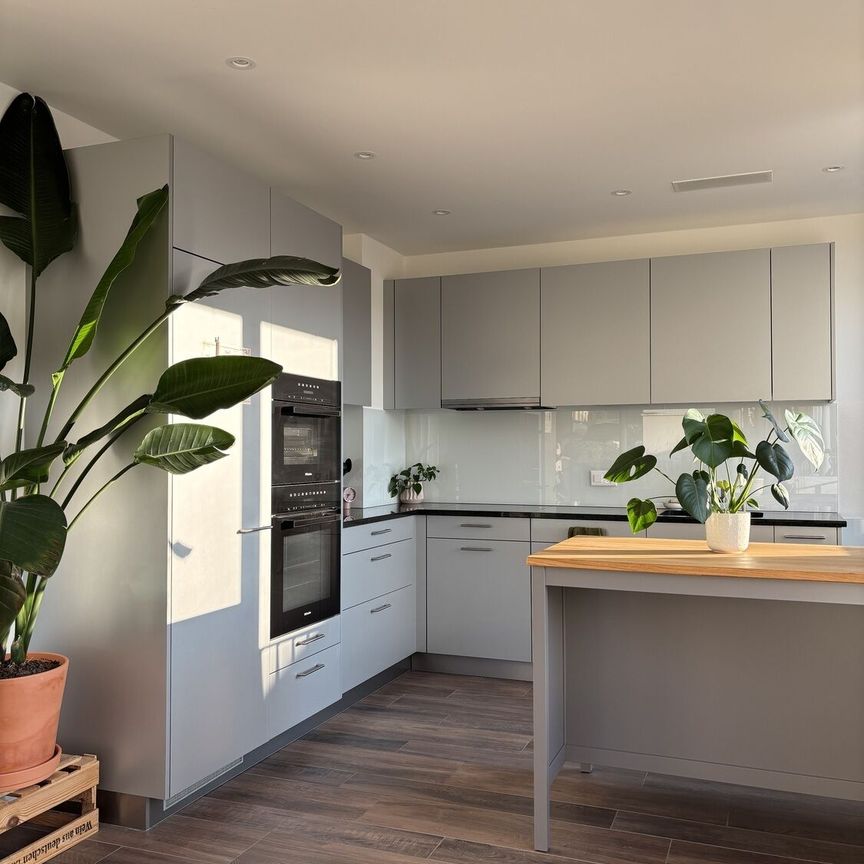 APPARTEMENT 21/2 PIÈCES À PRATTELN (BL), MEUBLÉ, TEMPORAIRE - Foto 1