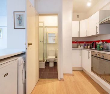 Studio to rent - Photo 4