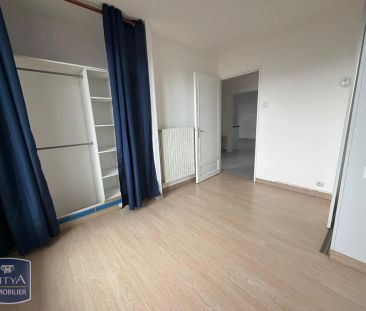 Appartement à louer 4 pièces 68.51m² - Photo 3