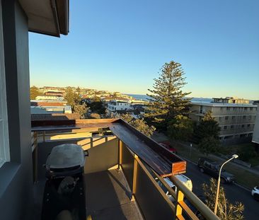 North Bondi - Photo 2