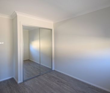 Spacious Family Home! - Photo 3