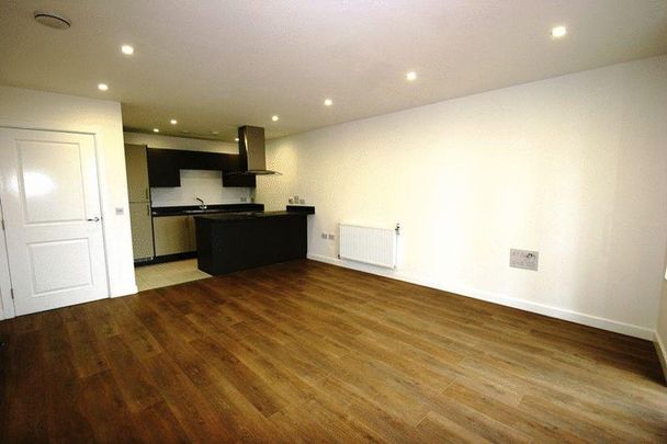 3 bedroom apartment to rent - Photo 1