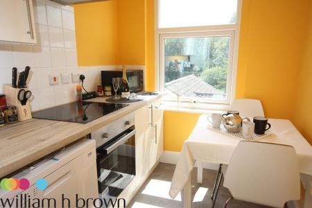 Yarmouth Road - Photo 3
