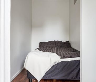 Norra Fjädermolnsgatan, Göteborg - Photo 4