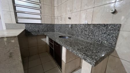 Sobrado 3 Quartos Embaré 150m² - Foto 2