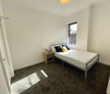 5 bedroom house share to rent - Photo 3