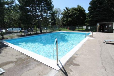 Northgate Manor - Photo 5