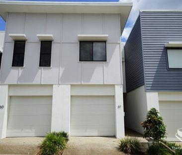 Modern Townhouse Living in the Heart of Richlands - Photo 4