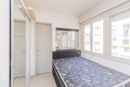 Kitnet com 1 quarto e 44m² para alugar em Vila Ipiranga, Porto Alegre. - Foto 4