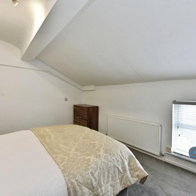 1 bedroom flat to rent - Photo 1