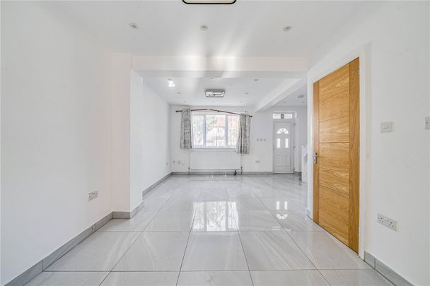 Rosedene Avenue, Croydon, CR0 - Photo 1