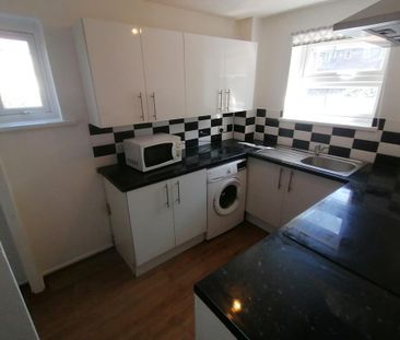 1 bedroom end of terrace house to rent - Photo 4