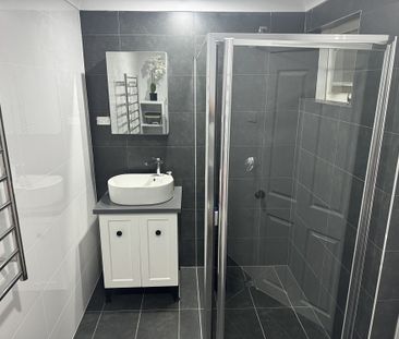 4-bedroom shared house, Farm Road - Photo 5