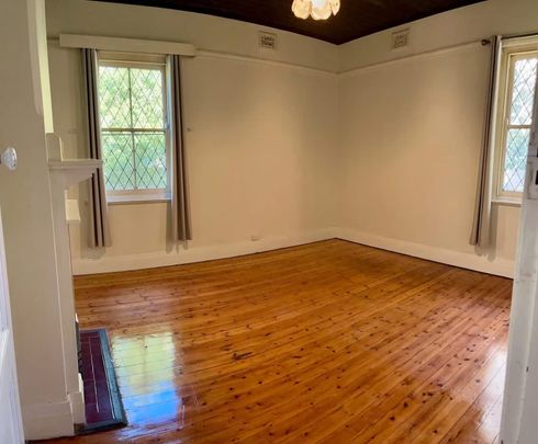 Mayfield East - Photo 1