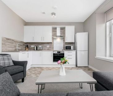 2 bedroom flat to rent - Photo 1