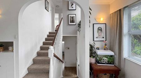 SAINT JOHNS HILL - 3 BEDROOMS - Photo 5