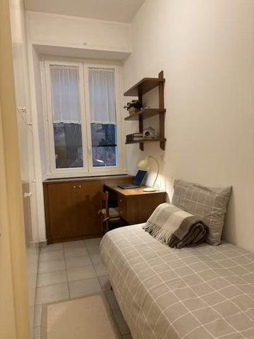 Via Cola di Rienzo, Rome, Lazio 00192 - Photo 3