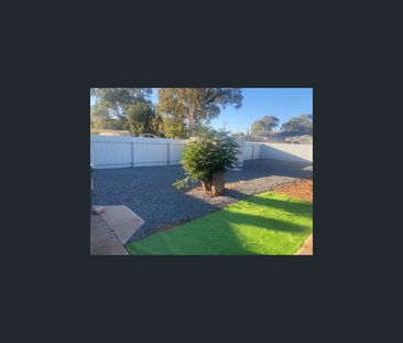 13 Symonds Street, Risdon Park, SA 5540 - Photo 2
