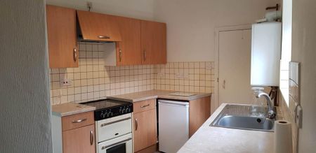 2 bedroom end of terrace house to rent - Photo 3