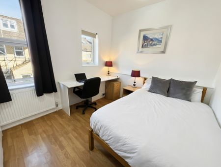 Room in a Shared Flat, Eastwood Road, S11 - Photo 4