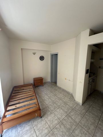 Studio/Γκαρσονιέρα για ενοικίαση Κέντρο - Άγιος Τίτος (Ηράκλειο Κρήτης) - Photo 2